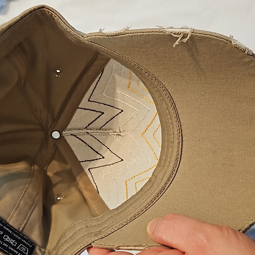 Distressed Hat - Picture 4 of 4